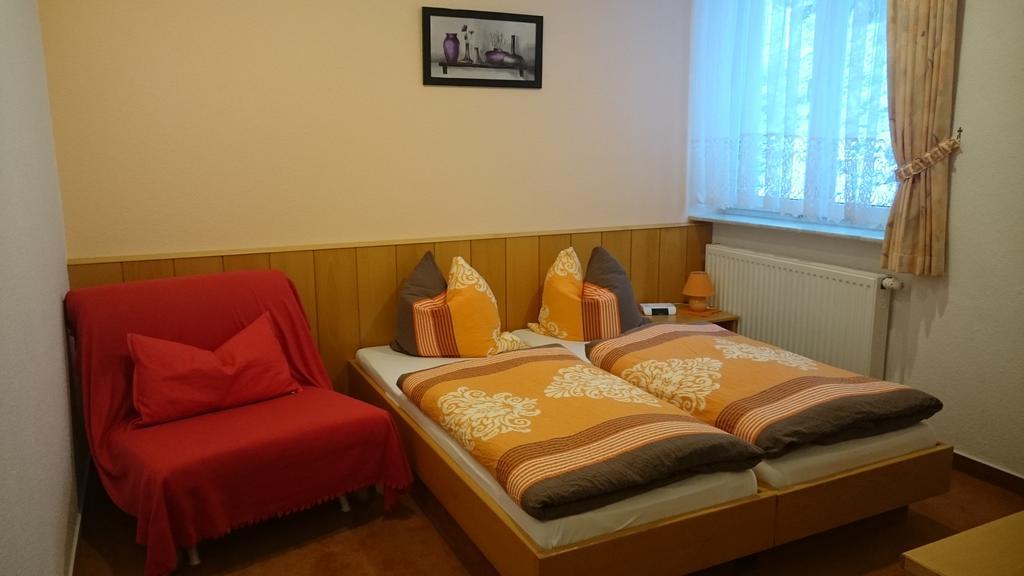 Pension Und Berggasthaus Kapellenstein Geyer Rum bild